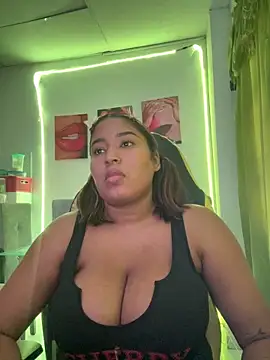 morena-2025 online show from June 9, 10:42 pm