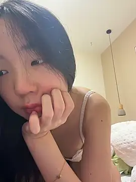 TinyBabe online show from June 1, 3:47 pm
