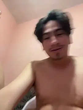 algila08 online show from March 3, 8:09 am