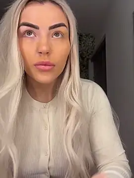 RosieMaexox online show from November 20, 4:46 am