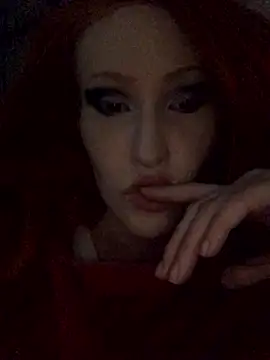 desertdaisee online show from January 18, 8:54 am