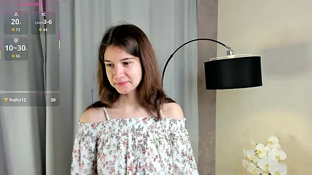 MarilynMun online show from December 23, 2:04 am