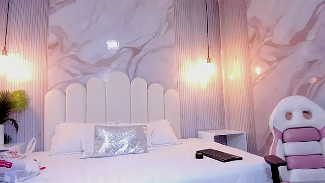 arietta skinny online show from January 15, 7:20 pm