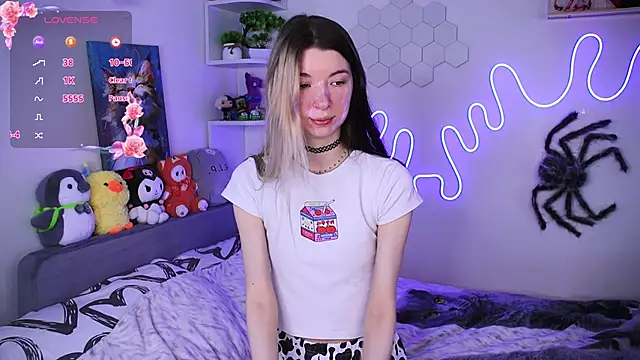 Emmie shy online show from March 3, 11:38 am