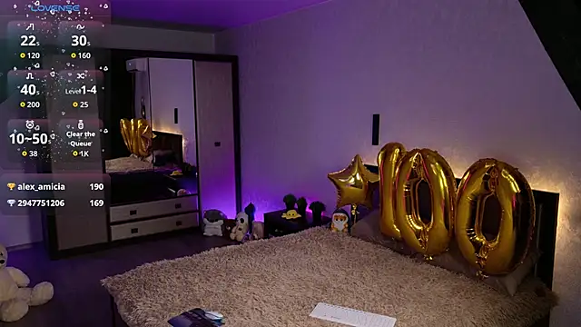 hottest tits online show from May 19, 5:09 pm