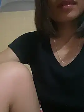 Trangbabylove online show from July 6, 8:08 am