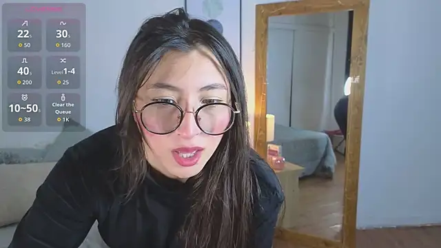 ChaosDoll   online show from January 6, 7:50 pm