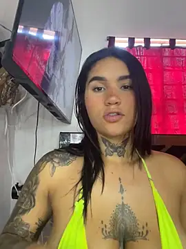 MartinaColton online show from November 18, 3:57 pm