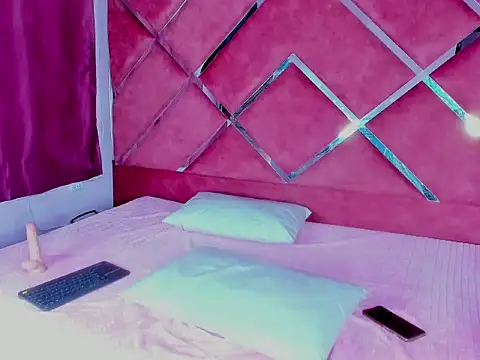 CarolinaNavas33 online show from November 23, 3:09 am