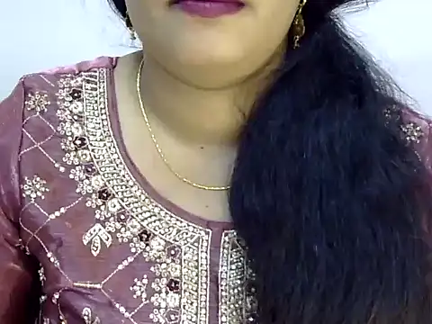 Muskan Jha online show from May 8, 2:37 am