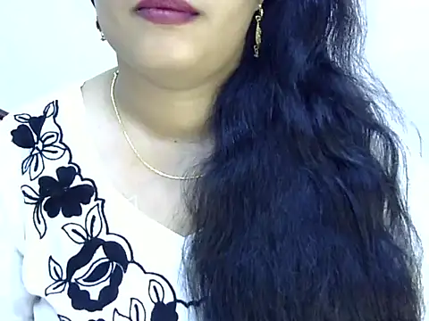 Muskan Jha online show from May 7, 1:54 am