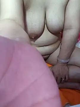 yang-aa online show from February 25, 10:08 pm