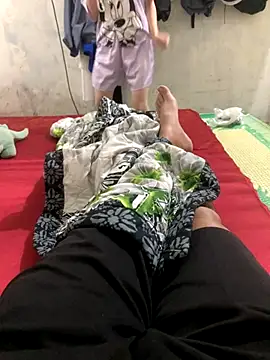 Lylysmile2k online show from November 15, 4:30 pm