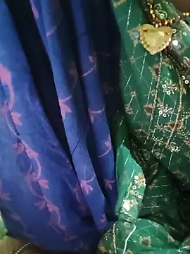 Anushasharma89 online show from July 7, 7:56 am