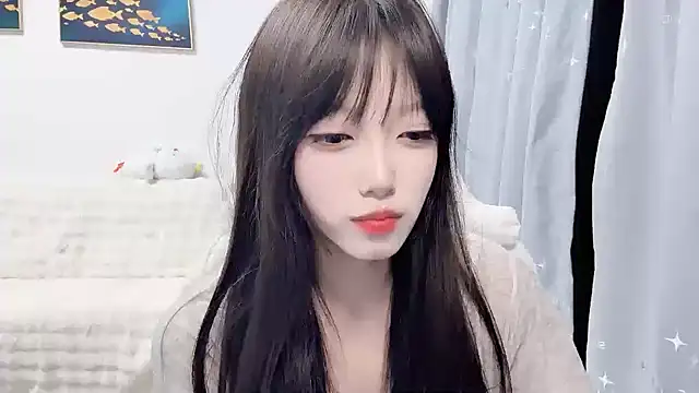 yuyayayu online show from February 28, 1:43 pm