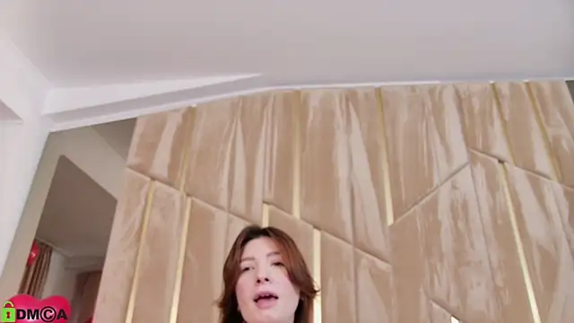 AmberRosewood online show from February 16, 7:52 am