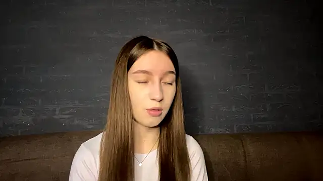 CindaWinn online show from November 22, 8:28 am