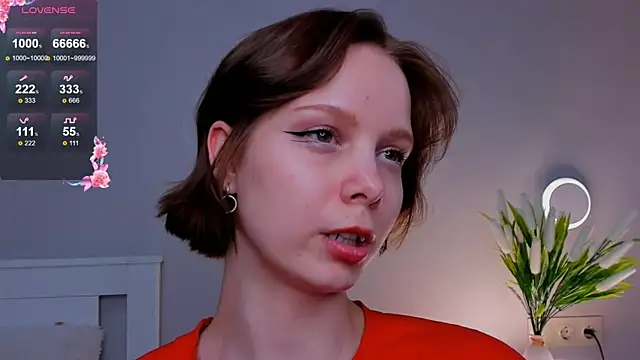 UmbraVelour online show from December 15, 8:14 pm