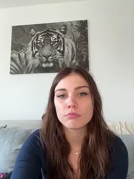 corinnaxx online show from November 20, 12:39 pm