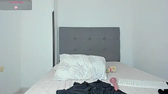 tessa  evans online show from November 27, 3:42 am