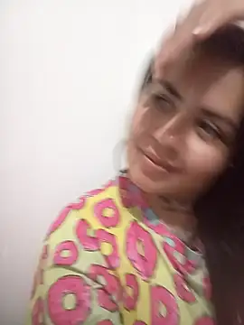 mamacalientica online show from November 19, 5:18 am