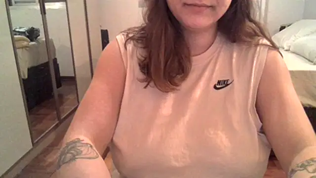 xxxluana online show from April 5, 11:15 pm