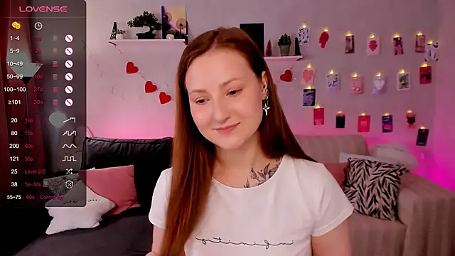 velvet cherry  online show from January 15, 9:37 am