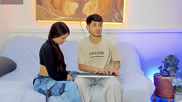 dracke and zara online show from July 13, 6:30 pm