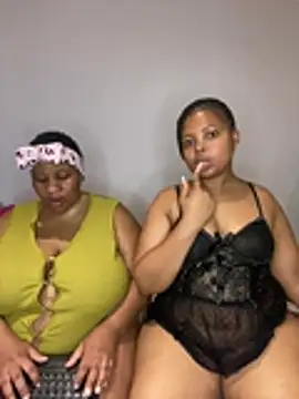 CamilaXXX20 online show from March 25, 6:22 pm