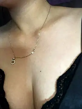 Rose-babyy online show from January 8, 1:53 am