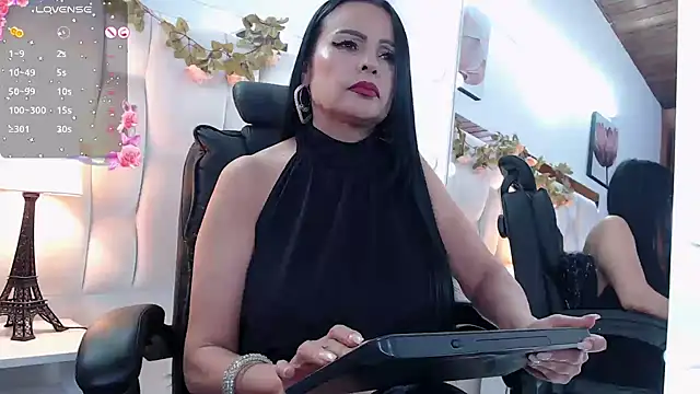 Victoria Gautherr online show from January 15, 7:42 pm