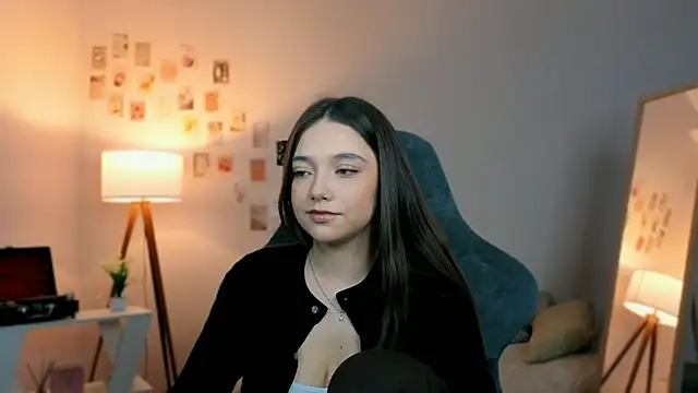 Vexorine online show from April 19, 7:27 pm