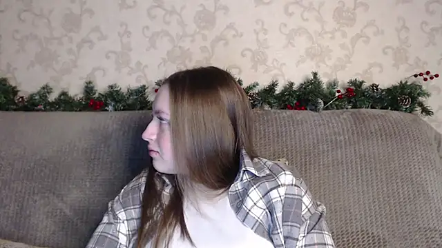 GirlPlayer online show from February 9, 1:30 am