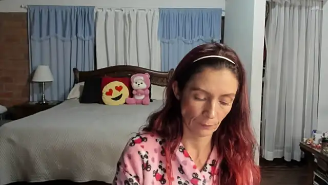 Charlotte-Willson online show from January 12, 11:21 pm