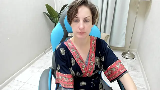 AuroraRight online show from November 21, 8:22 pm