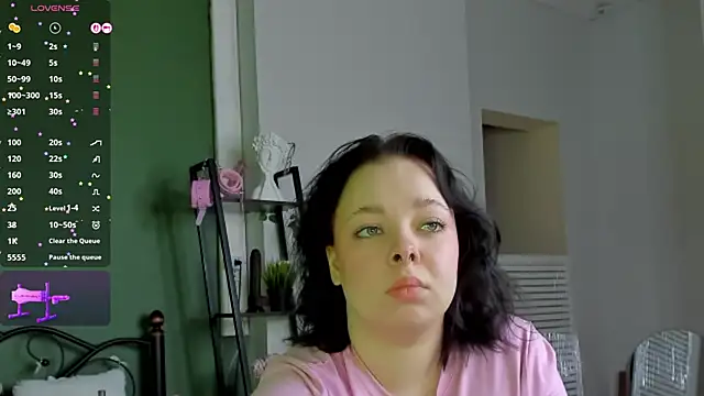 Vlada vv online show from April 11, 6:30 am