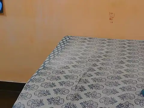 Honey Baby1 online show from March 20, 6:18 am