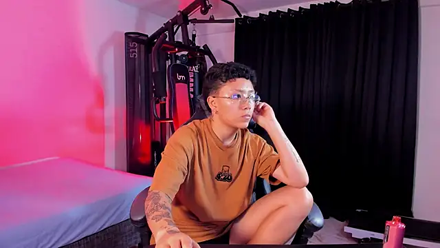 KoraMoon  online show from November 22, 10:12 pm