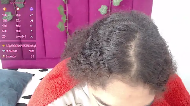 Tinyy Star online show from December 2, 4:25 am