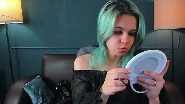 LiraBelle online show from February 27, 3:17 am