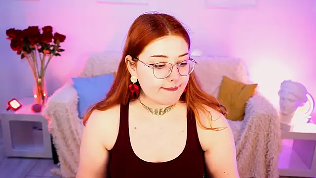 StaceyJensen online show from April 5, 12:15 pm