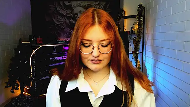 StaceyJensen online show from January 9, 9:13 am