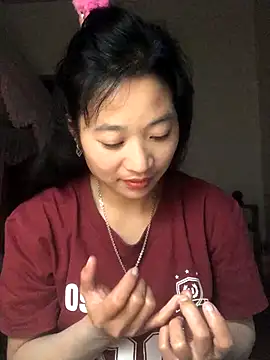 Lponeo029 online show from December 1, 1:47 pm