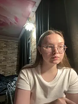 Blair Reid online show from November 24, 3:58 pm