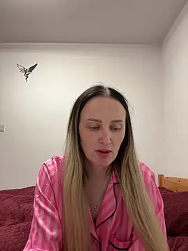 TomilaSi online show from December 14, 8:58 pm