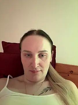 TomilaSi online show from February 9, 11:51 pm