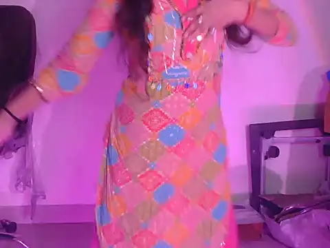 cute mahira online show from February 15, 4:28 pm