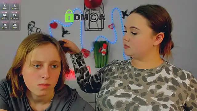 candy flossie1 online show from February 14, 11:45 am