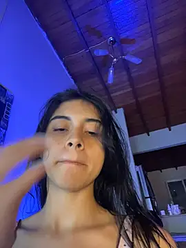 Miia moonn online show from April 2, 2:20 am