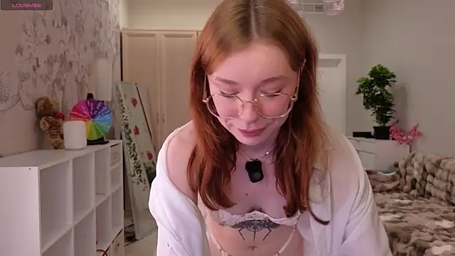 eva aria online show from July 7, 7:23 am